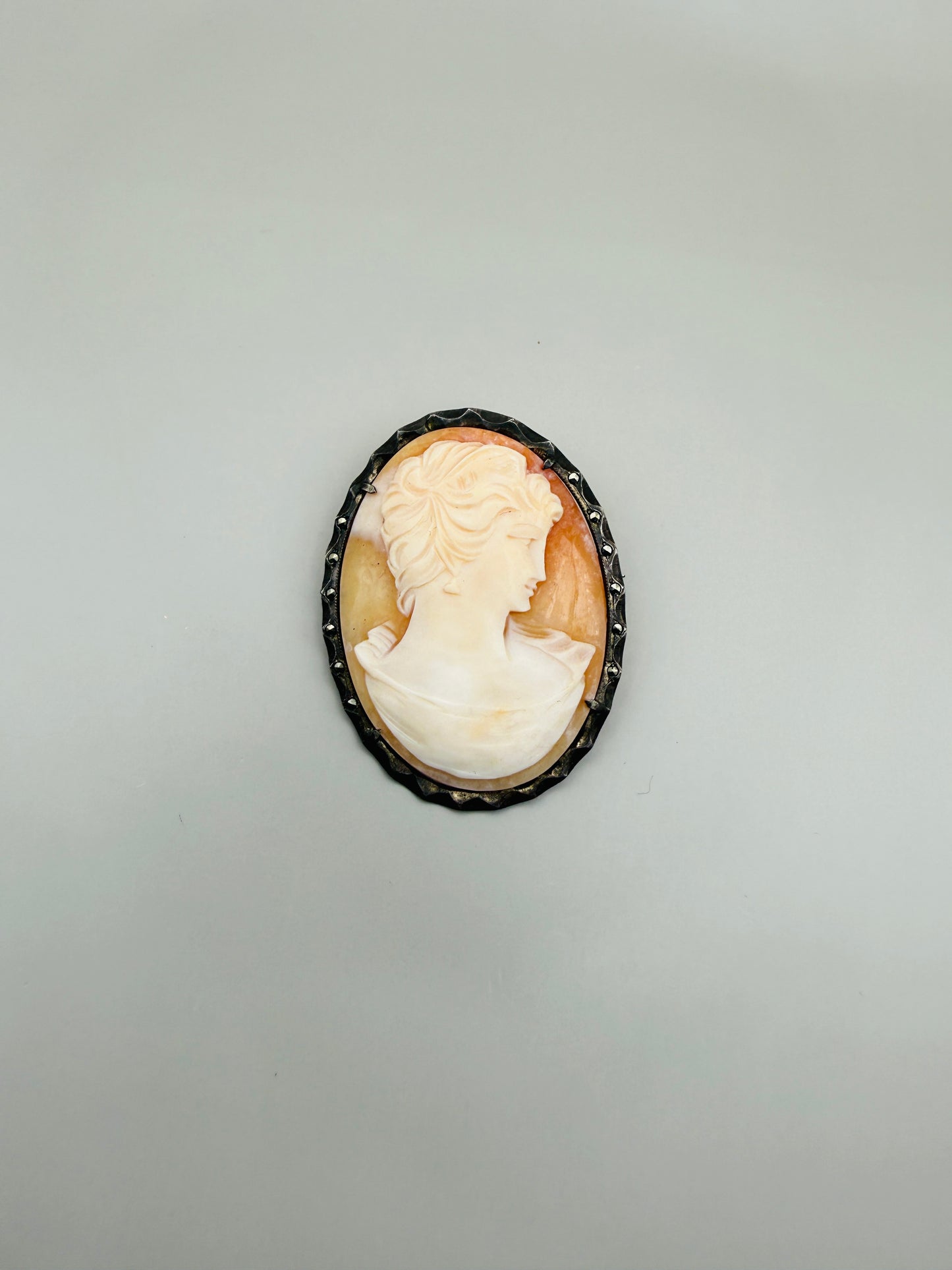 Antique carved shell cameo – 800 silver mounting