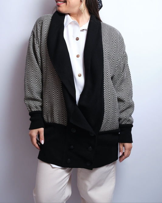 Veste / cardigan vintage fait main – motif graphique noir & blanc 80s