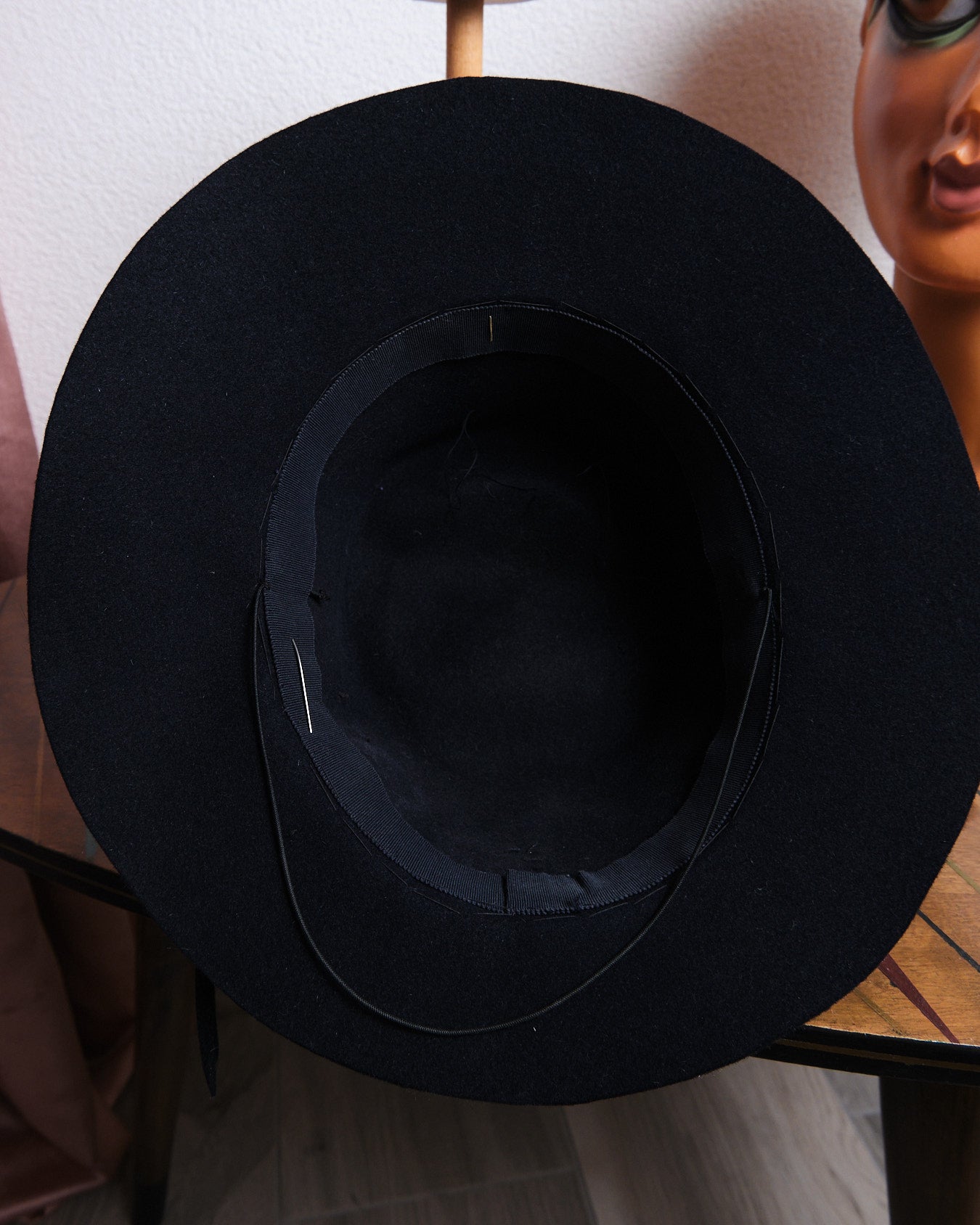 Chapeau vintage marine en laine
