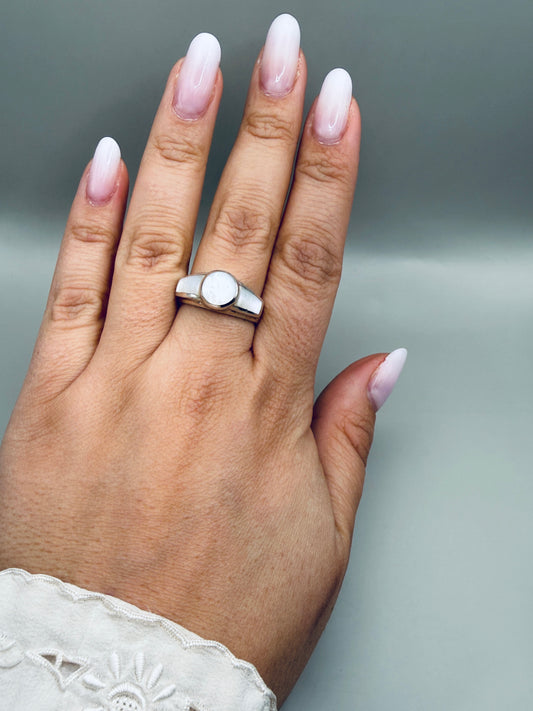 Bague vintage minimaliste en argent 925 & pierre blanche – design contemporain