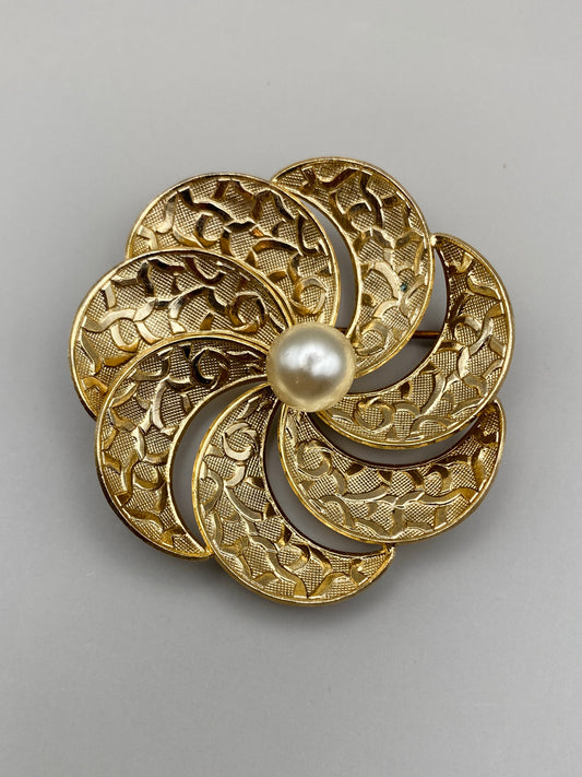 Broche vintage perle