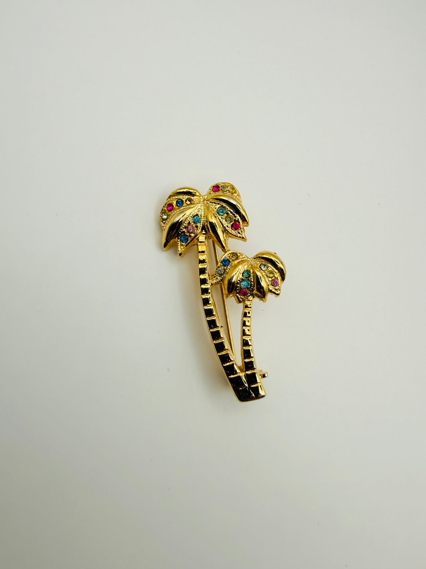 Broche palmiers Acconda vintage strass multicolores