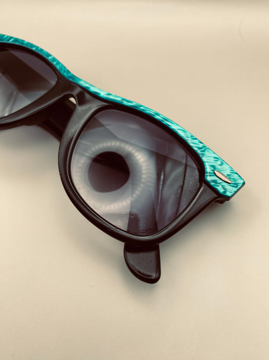 VINTAGE B&L RAY-BAN STREET NEAT WAYFARER SUNGLASSES