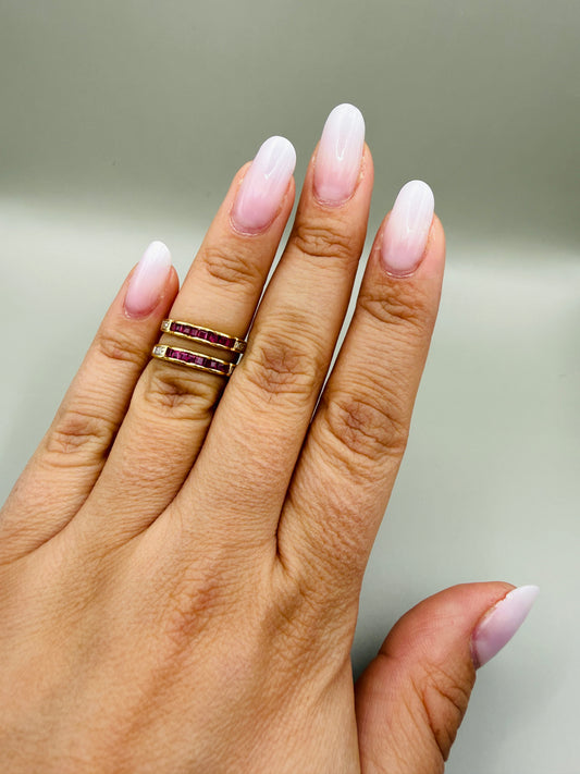 Duo de bagues vintage rubis & diamants en or 18 carats