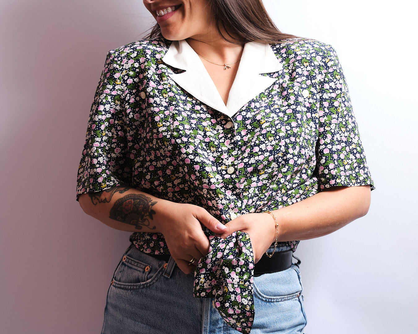 Chemisier vintage en pure soie — imprimé floral années 70