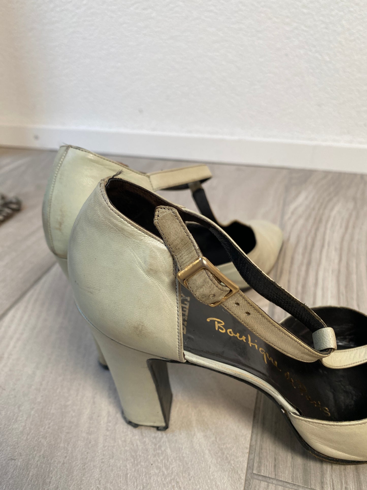 Souliers Vintage 90s BALLY Boutique de Paris