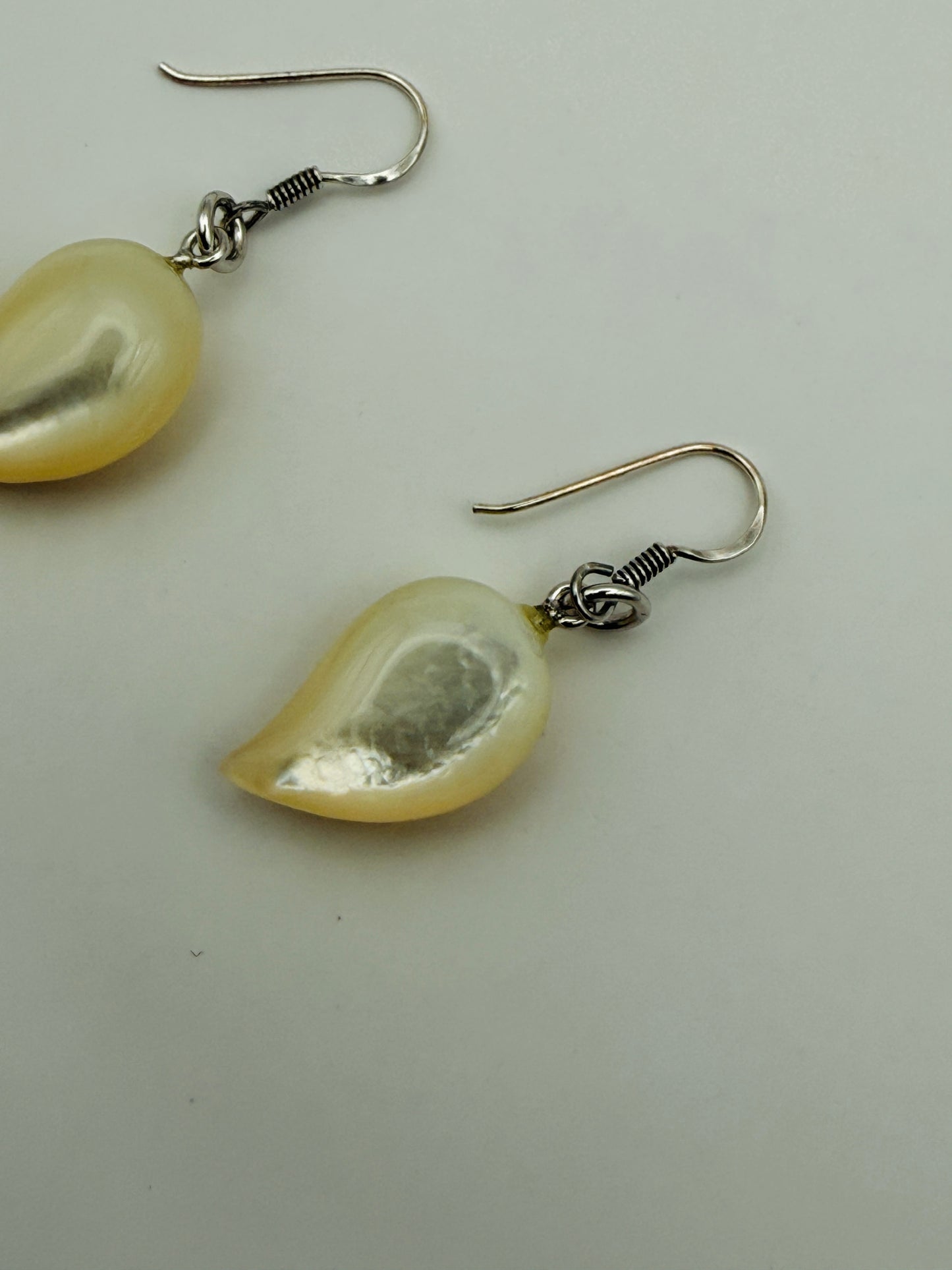 Boucles d’oreilles vintage en nacre et argent 925