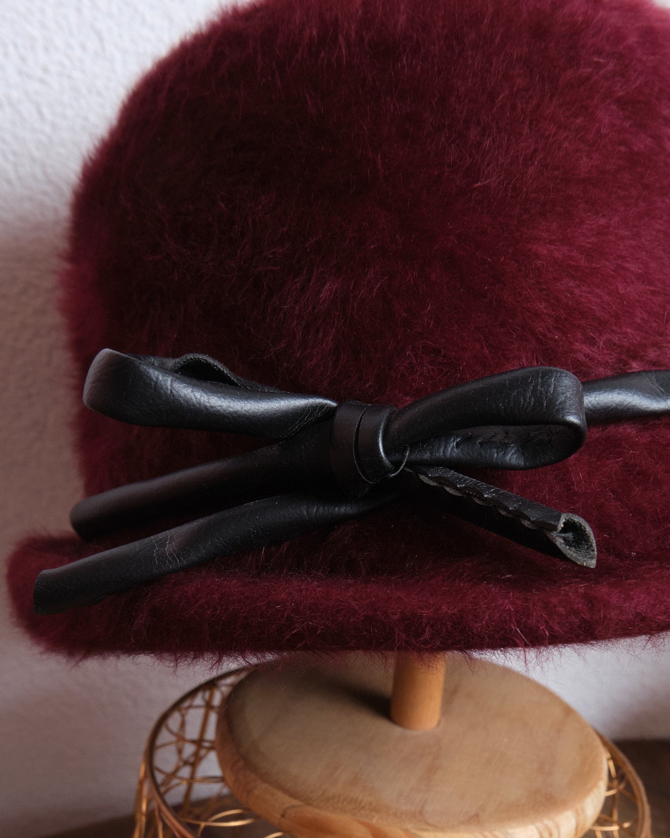 Chapeau vintage bordeaux effet angora