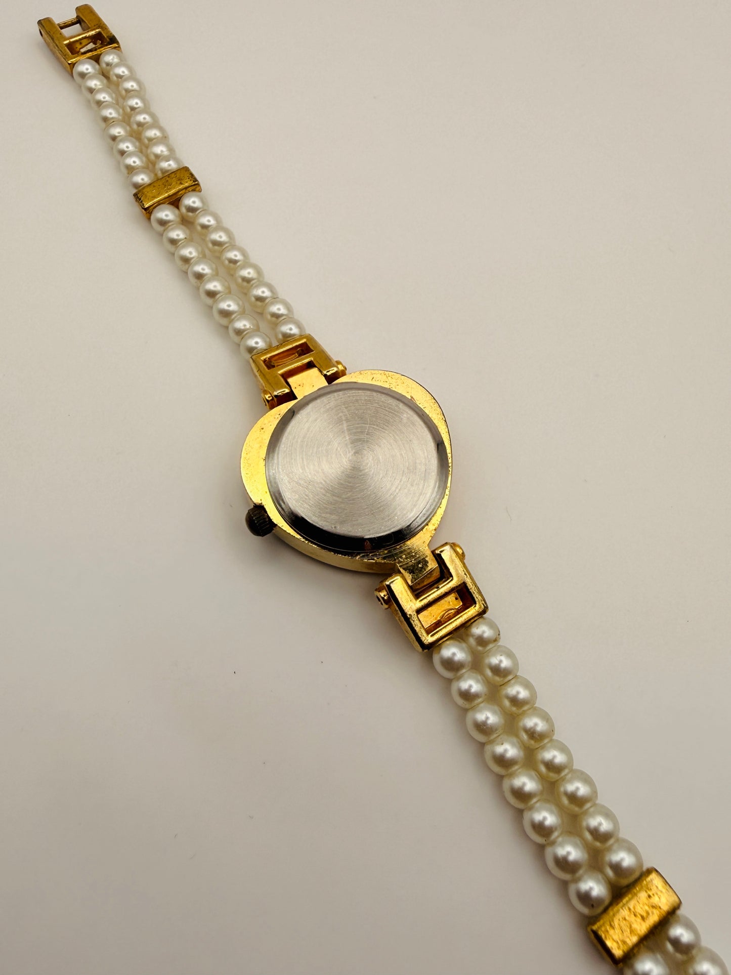 Montre-bijou vintage upcyclée – personnalisable