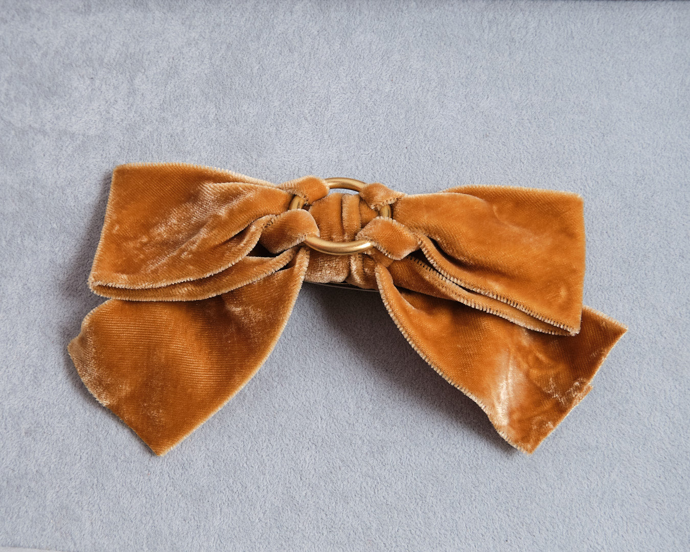 Barrette vintage en velours orange signée Arifior Creazioni