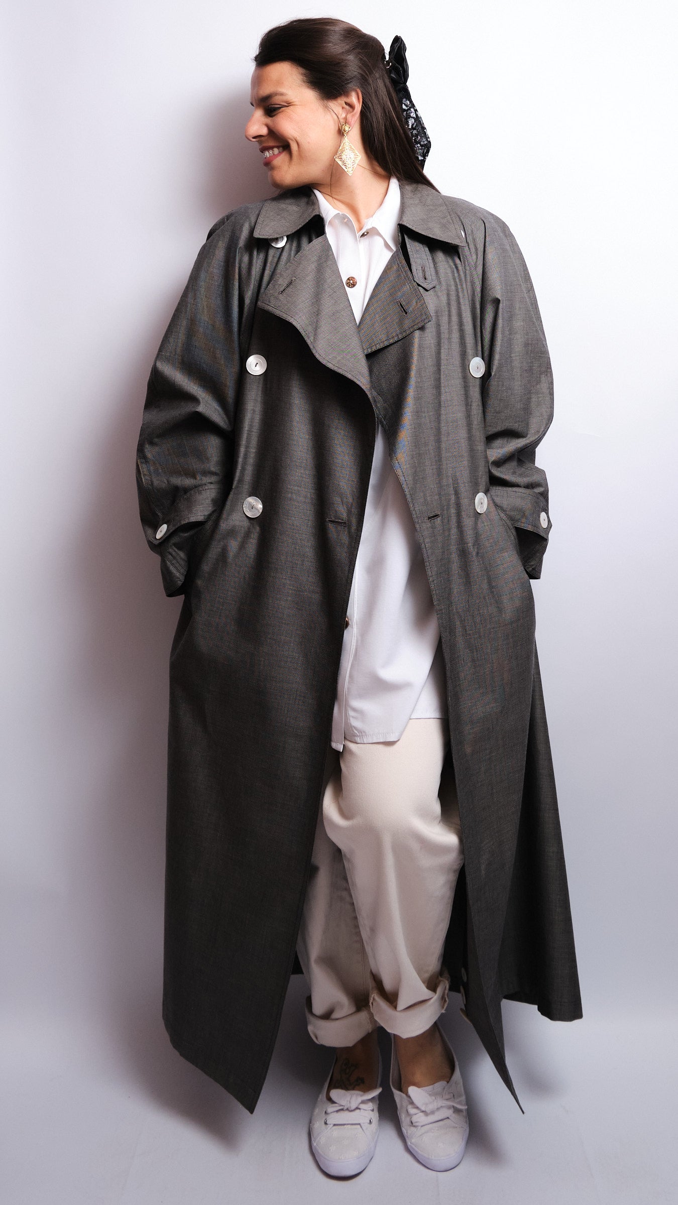 Vintage 90s trench coat – cotton, iconic cut made in Switzerland
