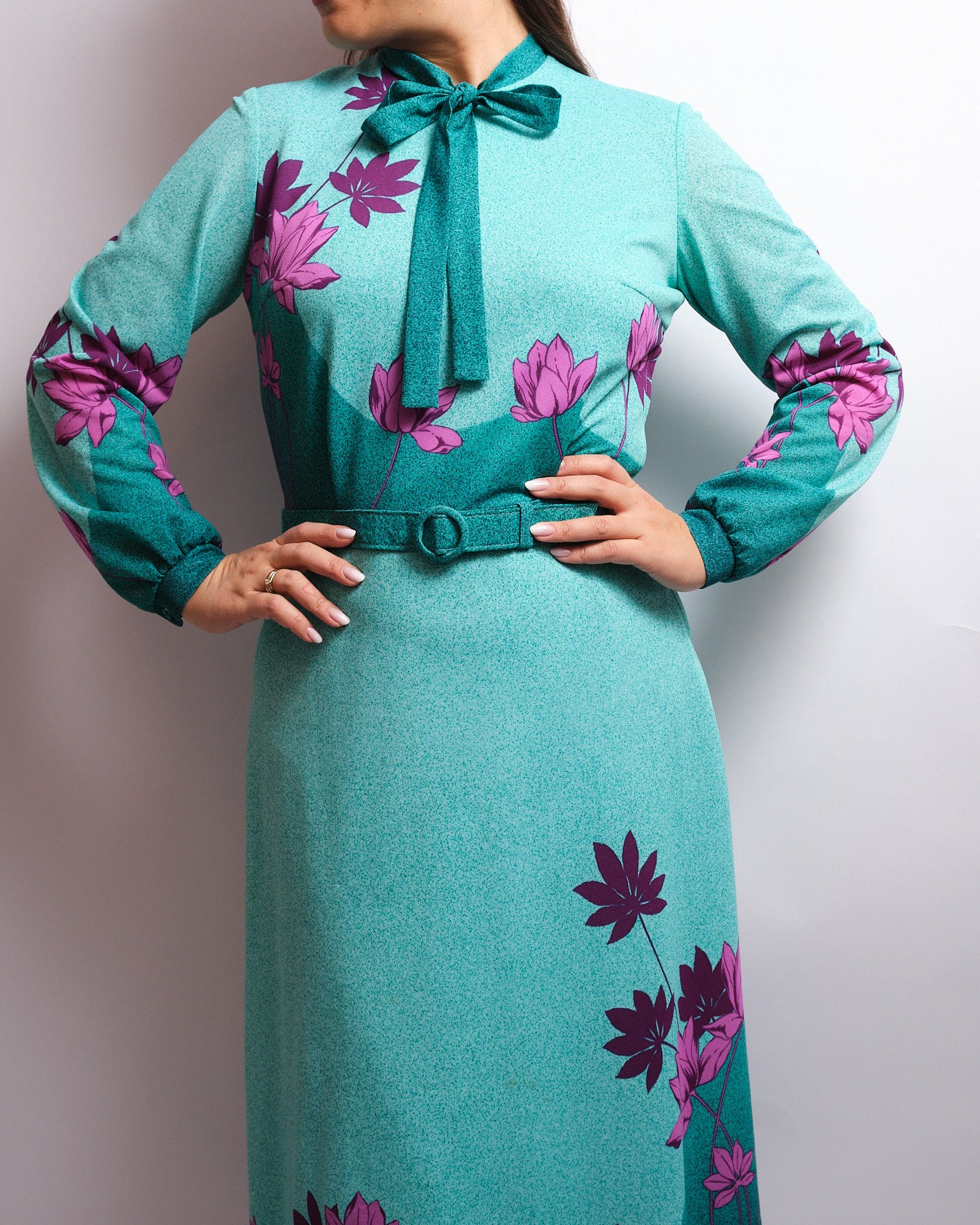 Robe vintage années 60 – imprimé floral, esprit rétro iconique