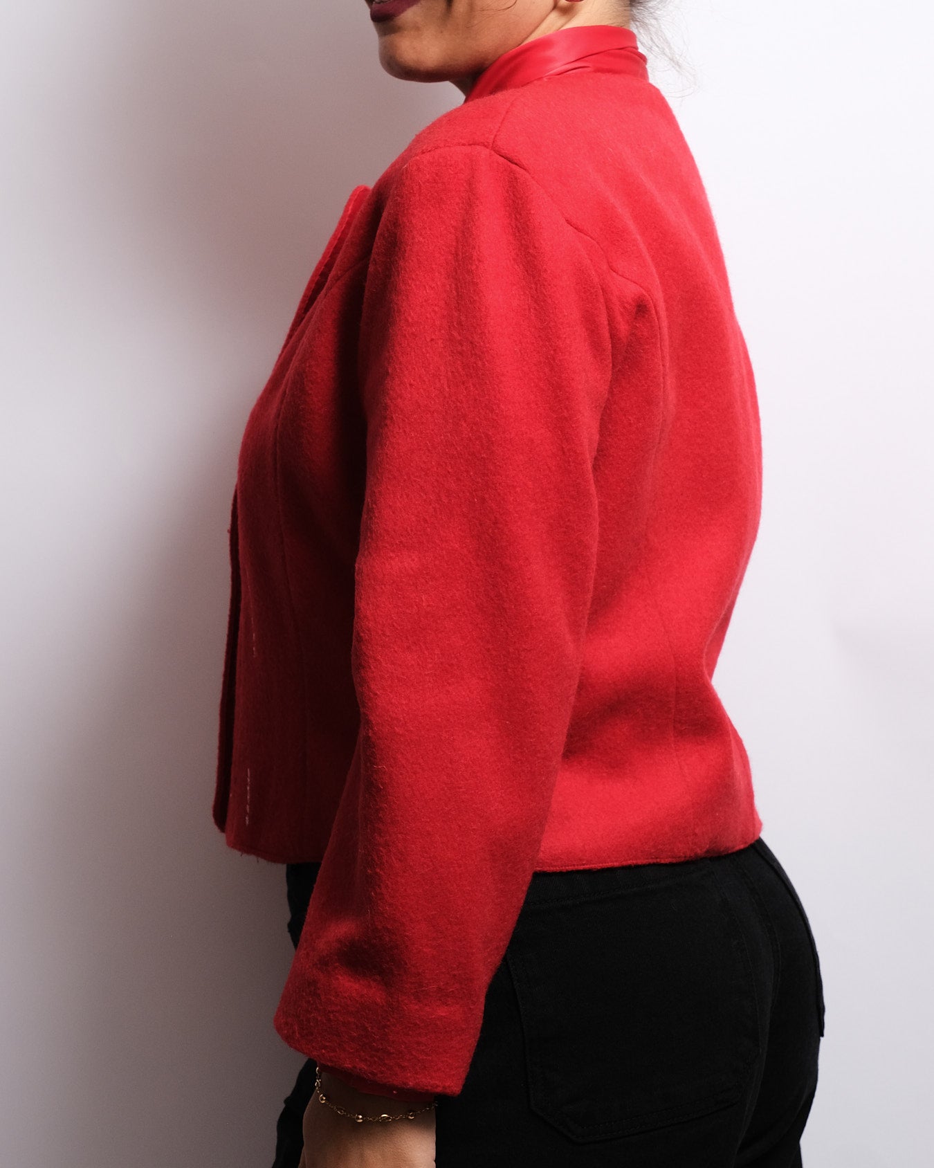 Veste courte rouge – Laine bouillie – Travail artisanal, années 70