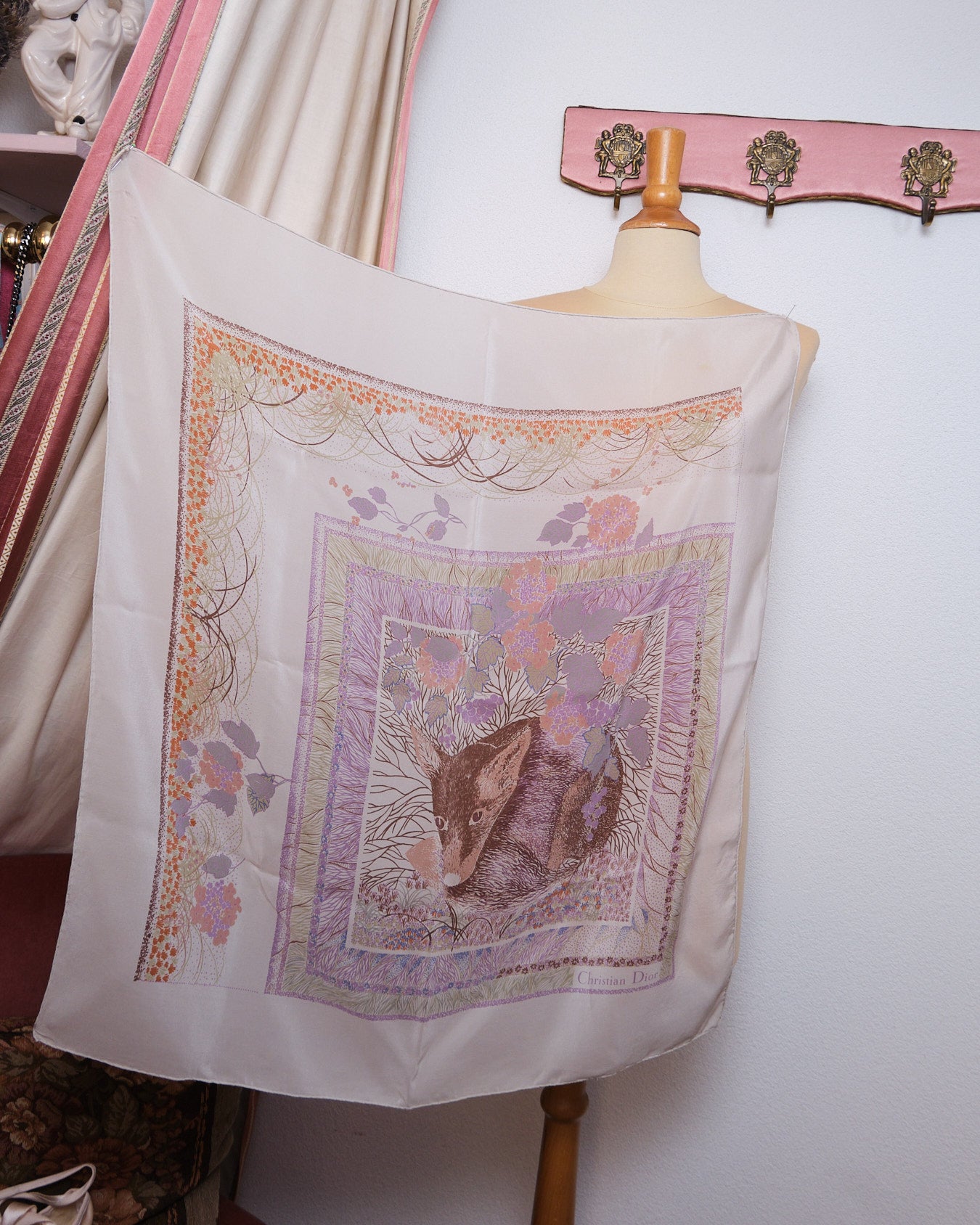 Carré vintage original Christian Dior en soie