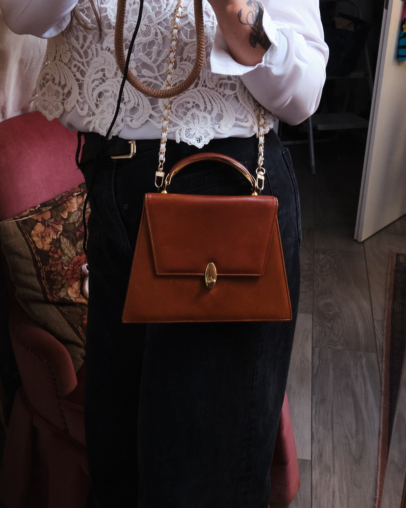 Sac vintage structuré en cuir cognac — années 60/70