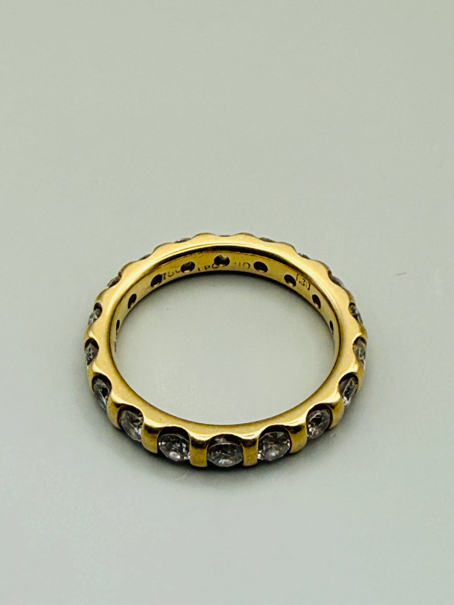 Alliance vintage tour complet diamants en or 18 carats (Full Eternity)