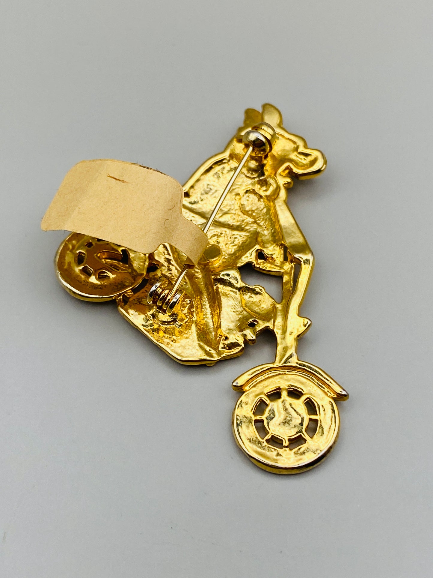 Broche vintage ours biker dorée – Années 1980