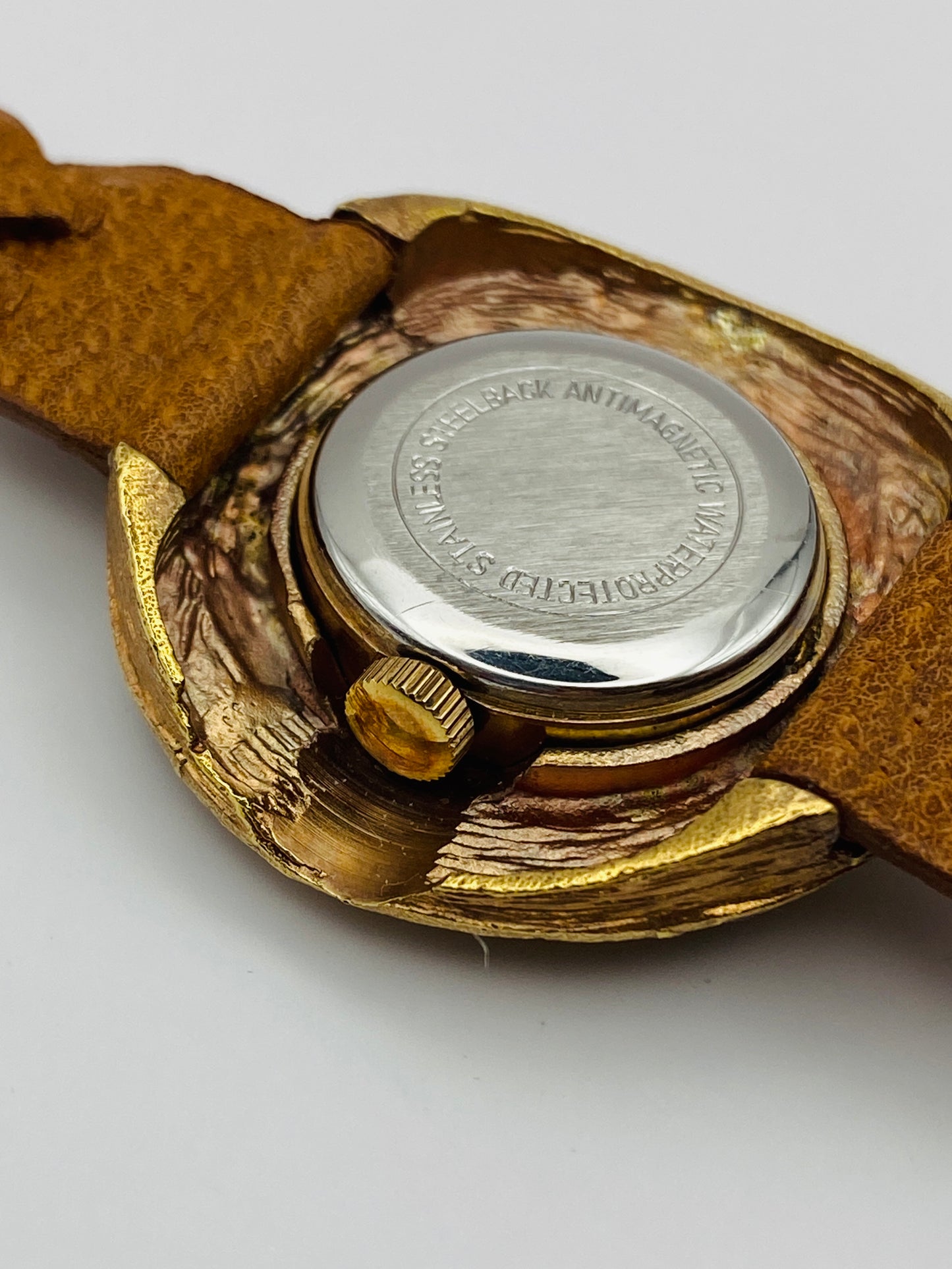 Montre vintage mécanique Ergo – New Old Stock – 17 rubis – Incabloc – Swiss Made