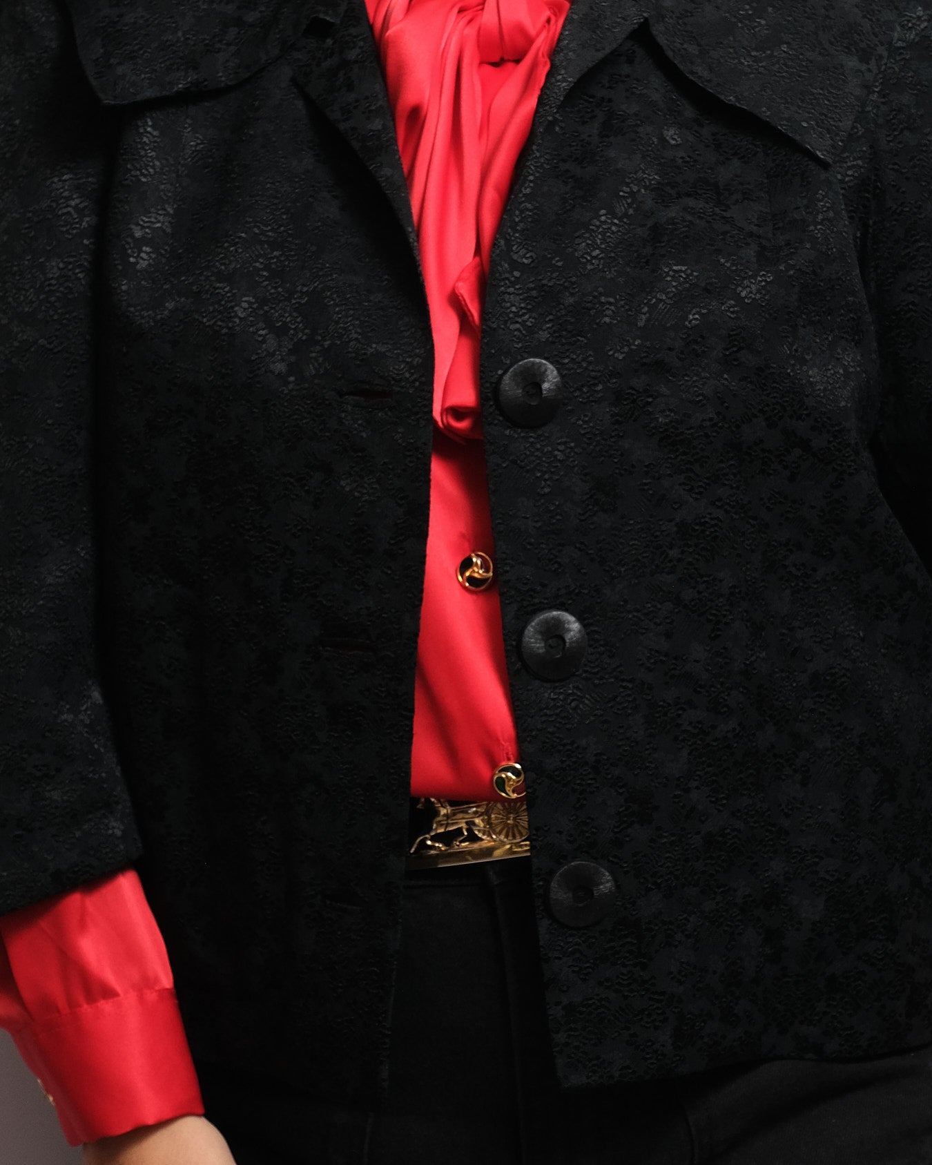 Veste courte noire – Jacquard ton sur ton – Années 1950