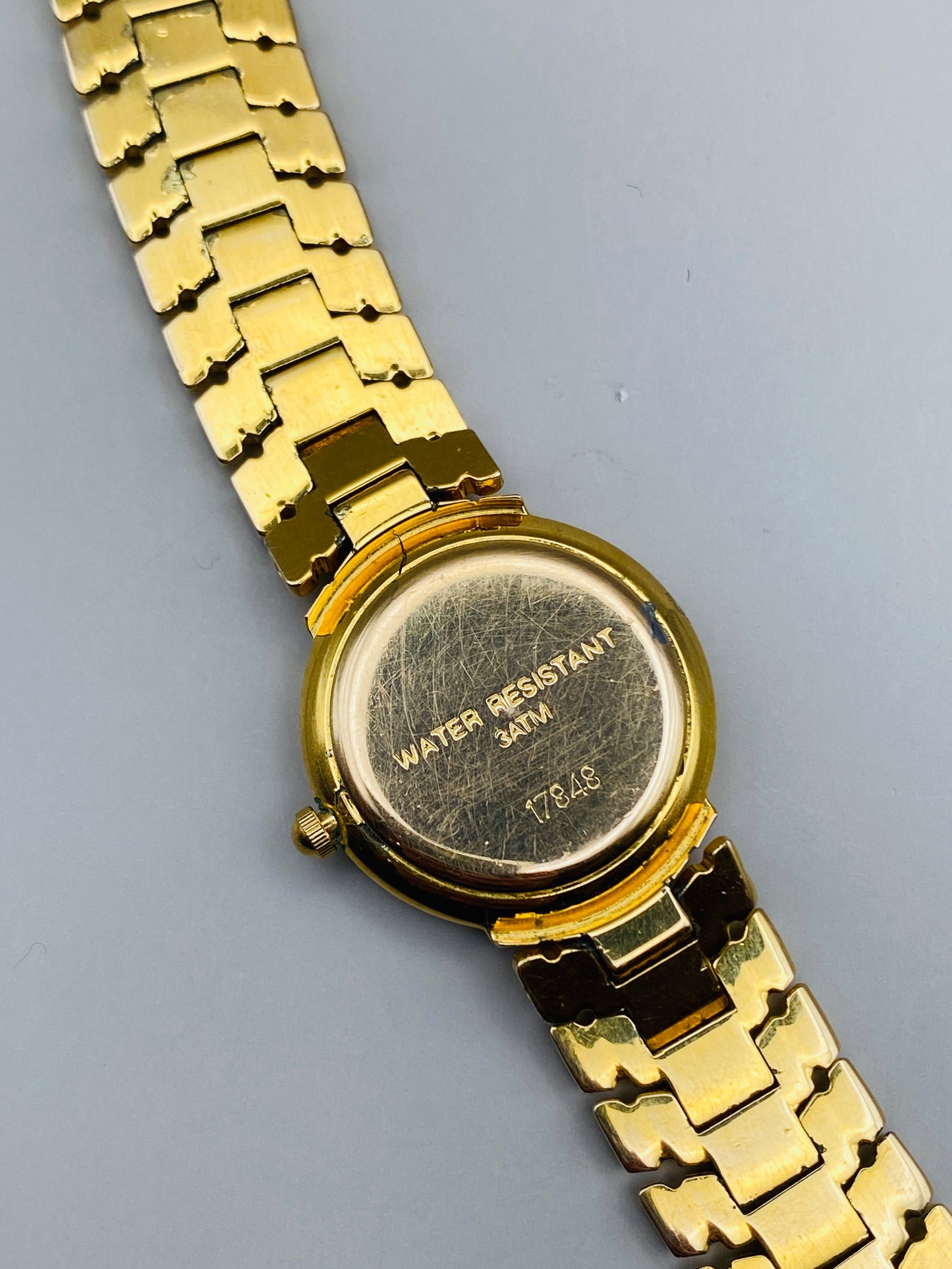 Montre Rodania vintage – montre-bijou dorée à bracelet articulé