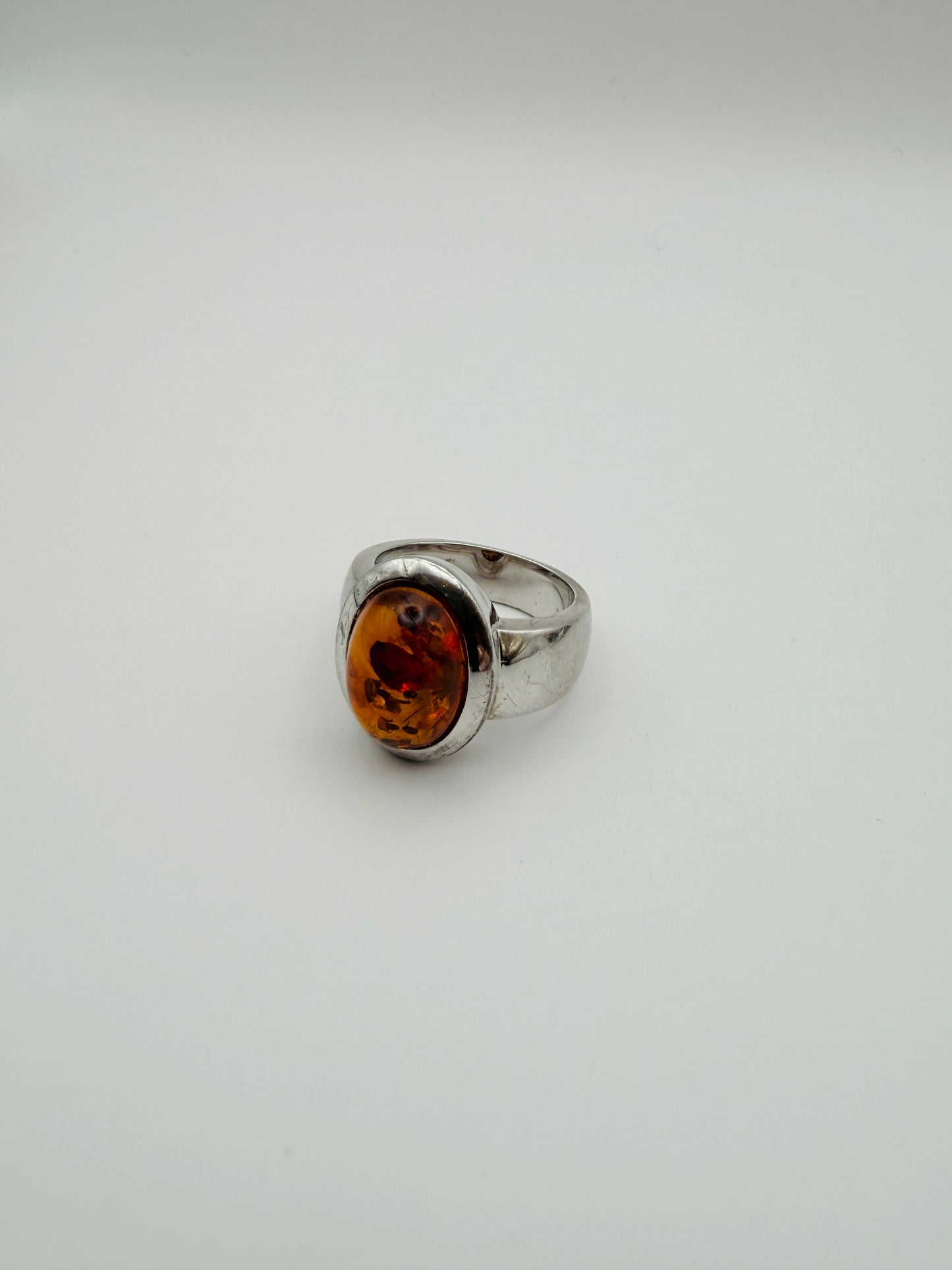 Bague vintage en argent 925 et ambre synthétique cognac