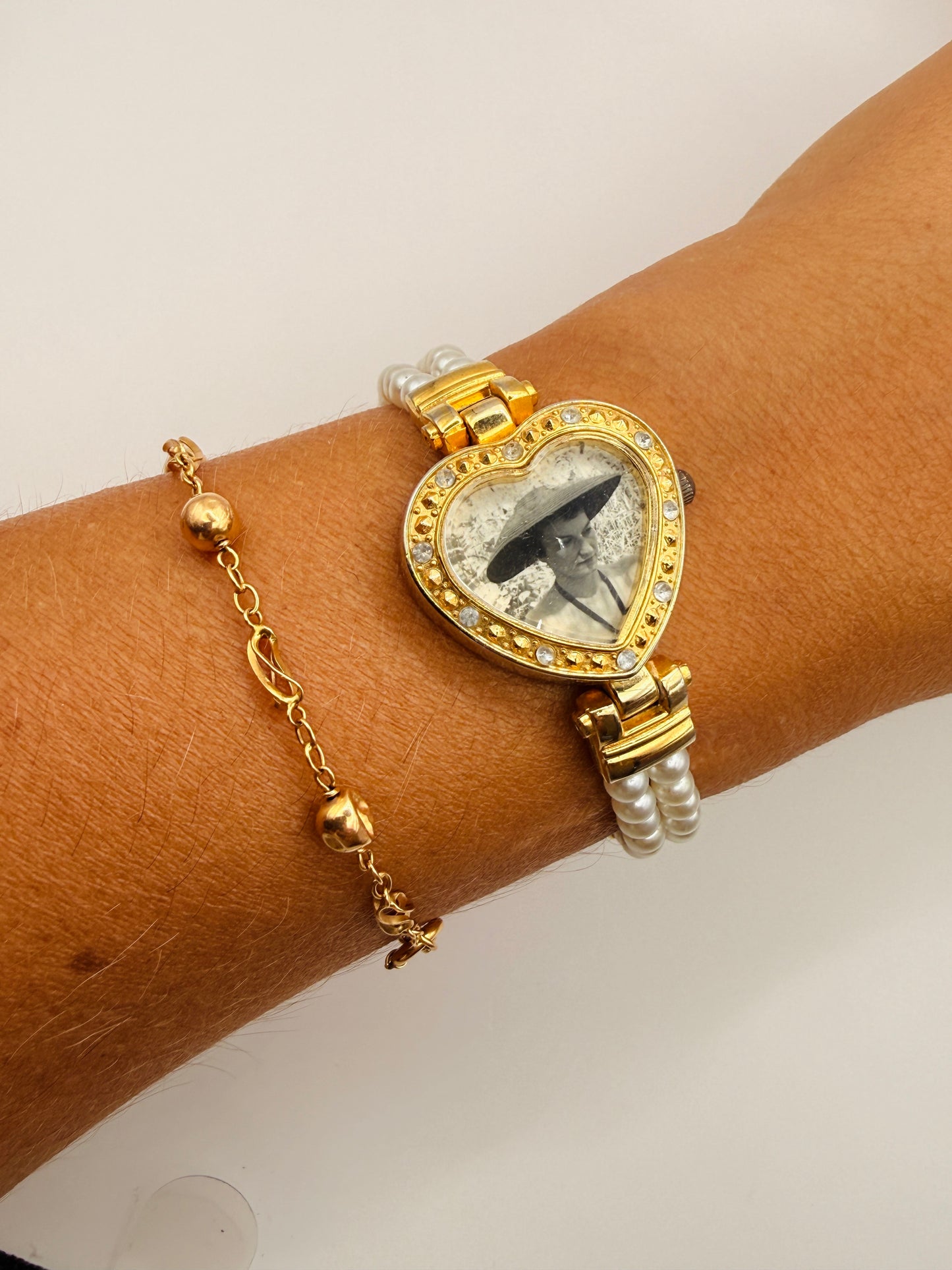 Montre-bijou vintage upcyclée – personnalisable