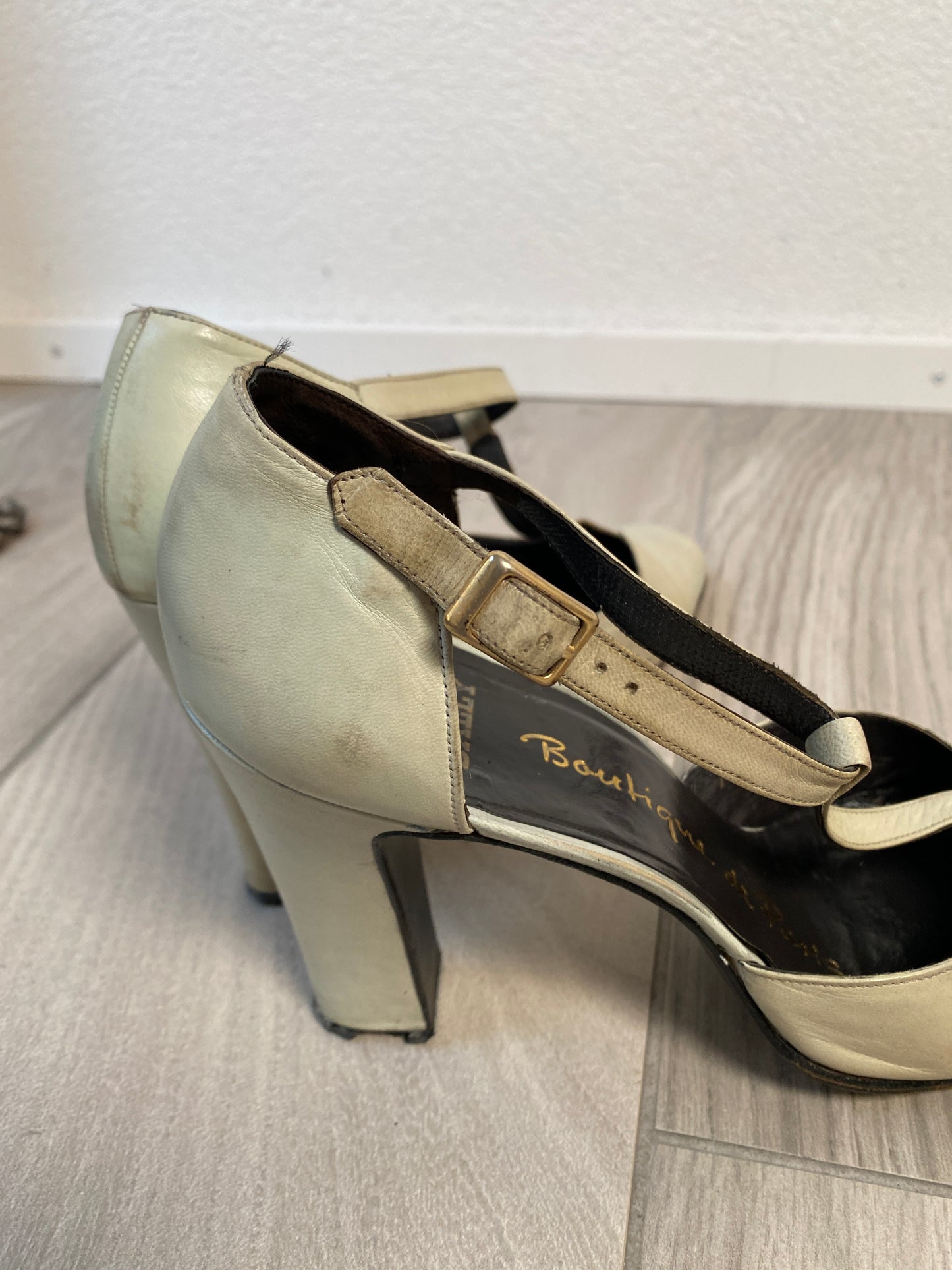 Souliers Vintage 90s BALLY Boutique de Paris