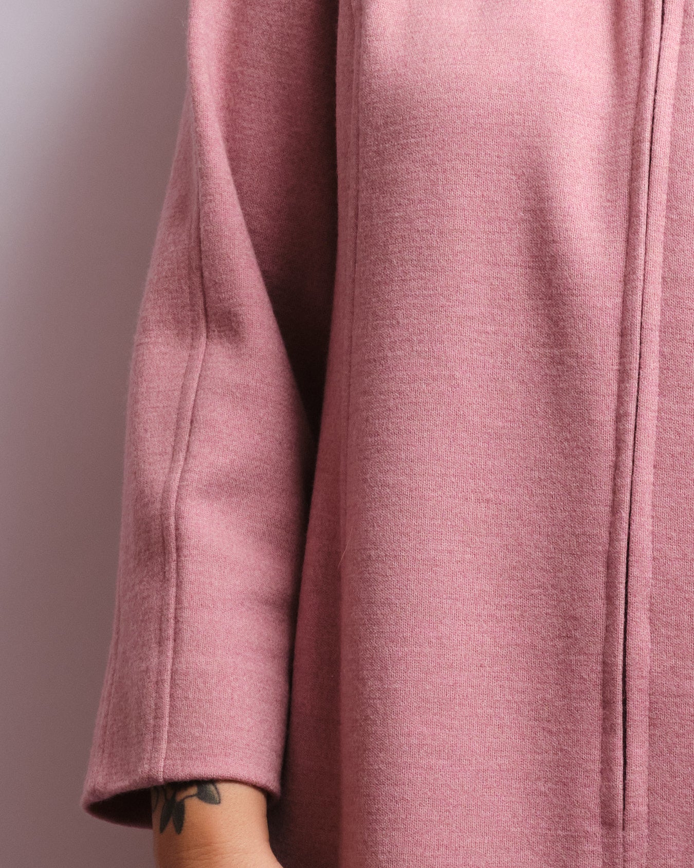 Robe vintage en laine faite main, à la silhouette épurée et intemporelle 60s