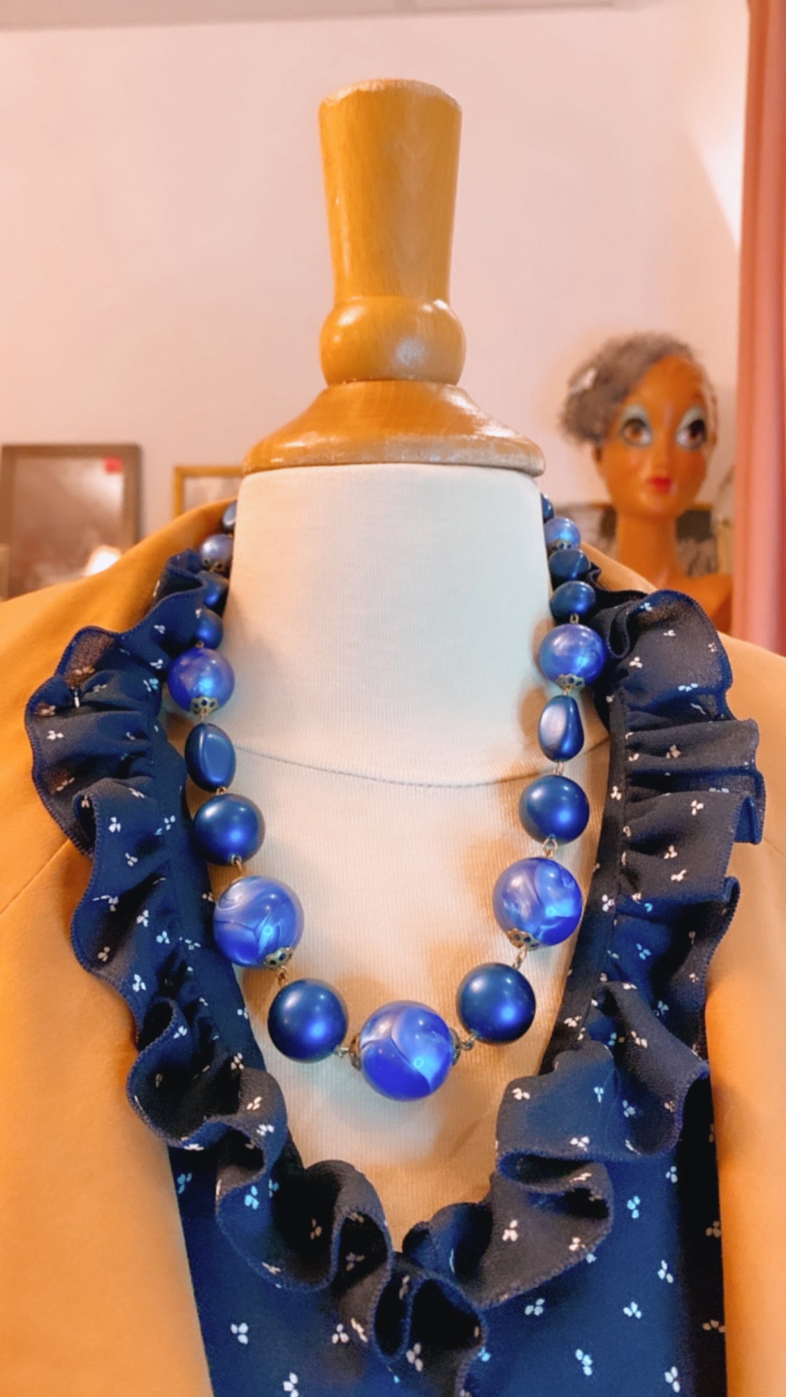 Collier Vintage 80s en perles plastique