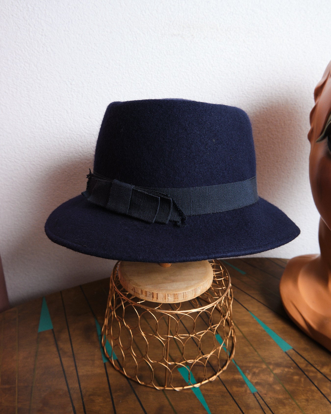 Chapeau vintage marine en laine – Made in Italy