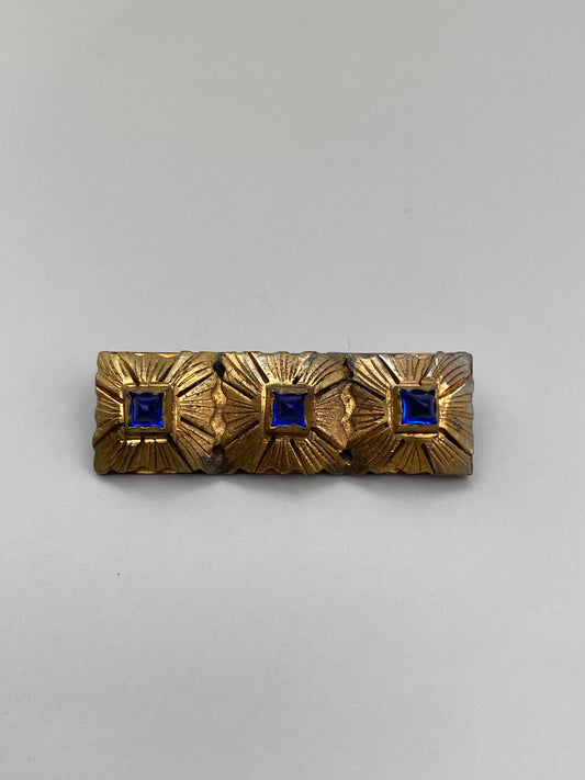 Broche en métal cuivre