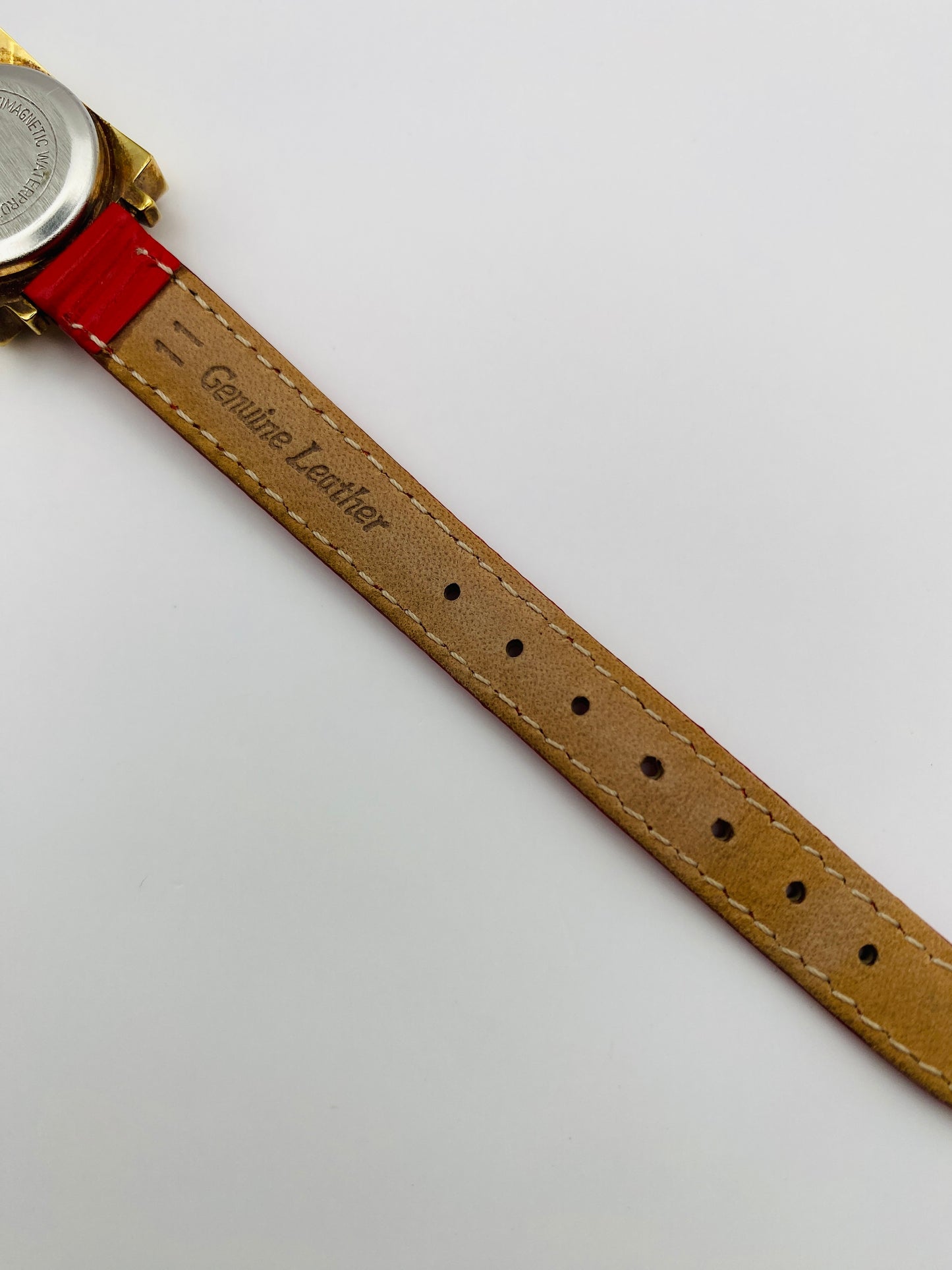 Montre vintage mécanique – New Old Stock – Bracelet Fendi en cuir neuf
