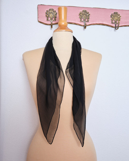 Foulard vintage en crêpe de soie noir