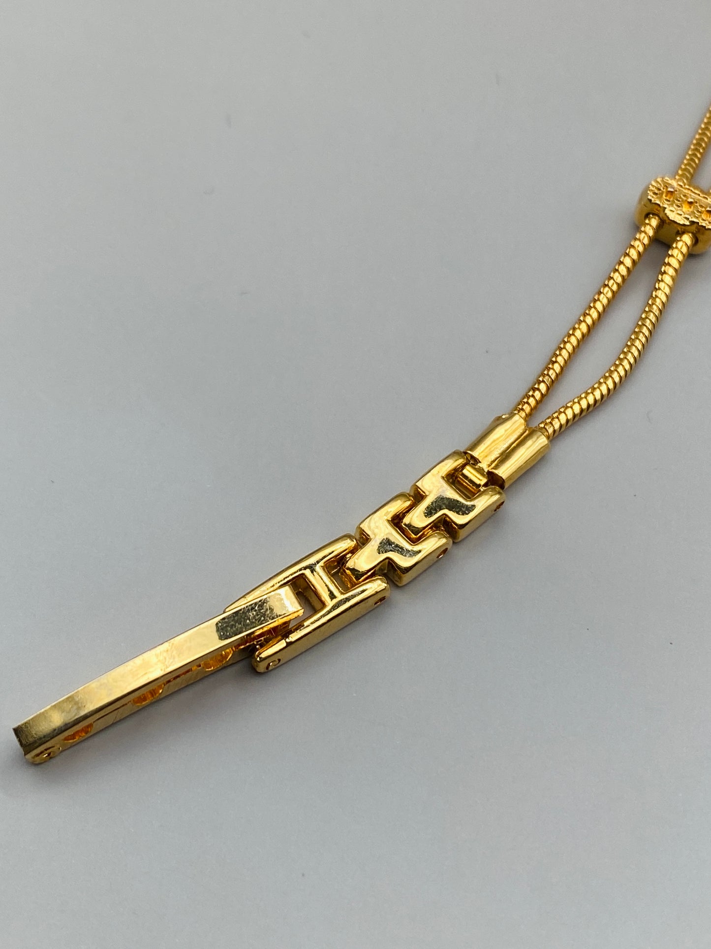 Montre Isabel Vittori – Design minimaliste doré, années 1990 Vintage