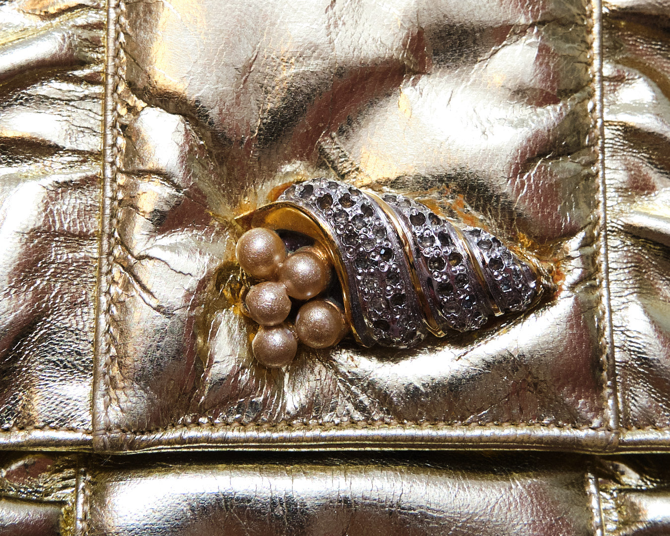 Sac vintage métallisé doré — esprit disco chic années 80