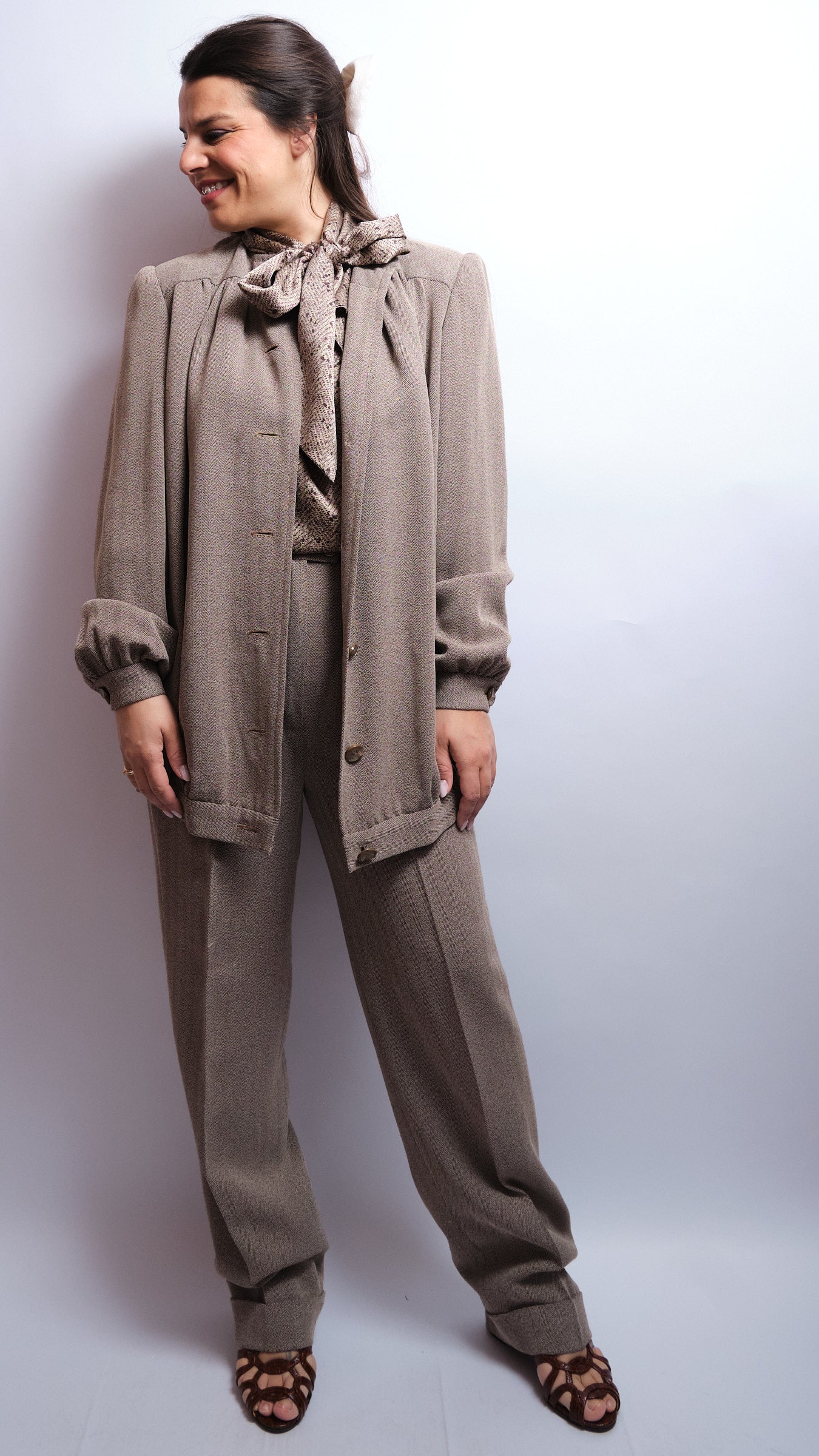 Tailleur pantalon vintage – fait main, laine fine, années 80