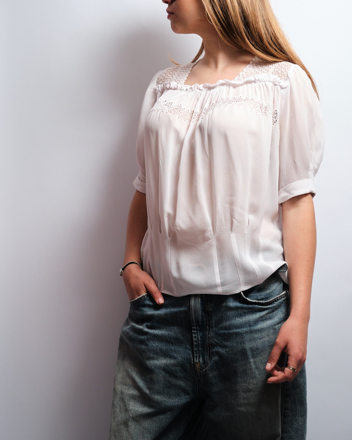 Chemisier vintage blanc – jeu de transparence & dos