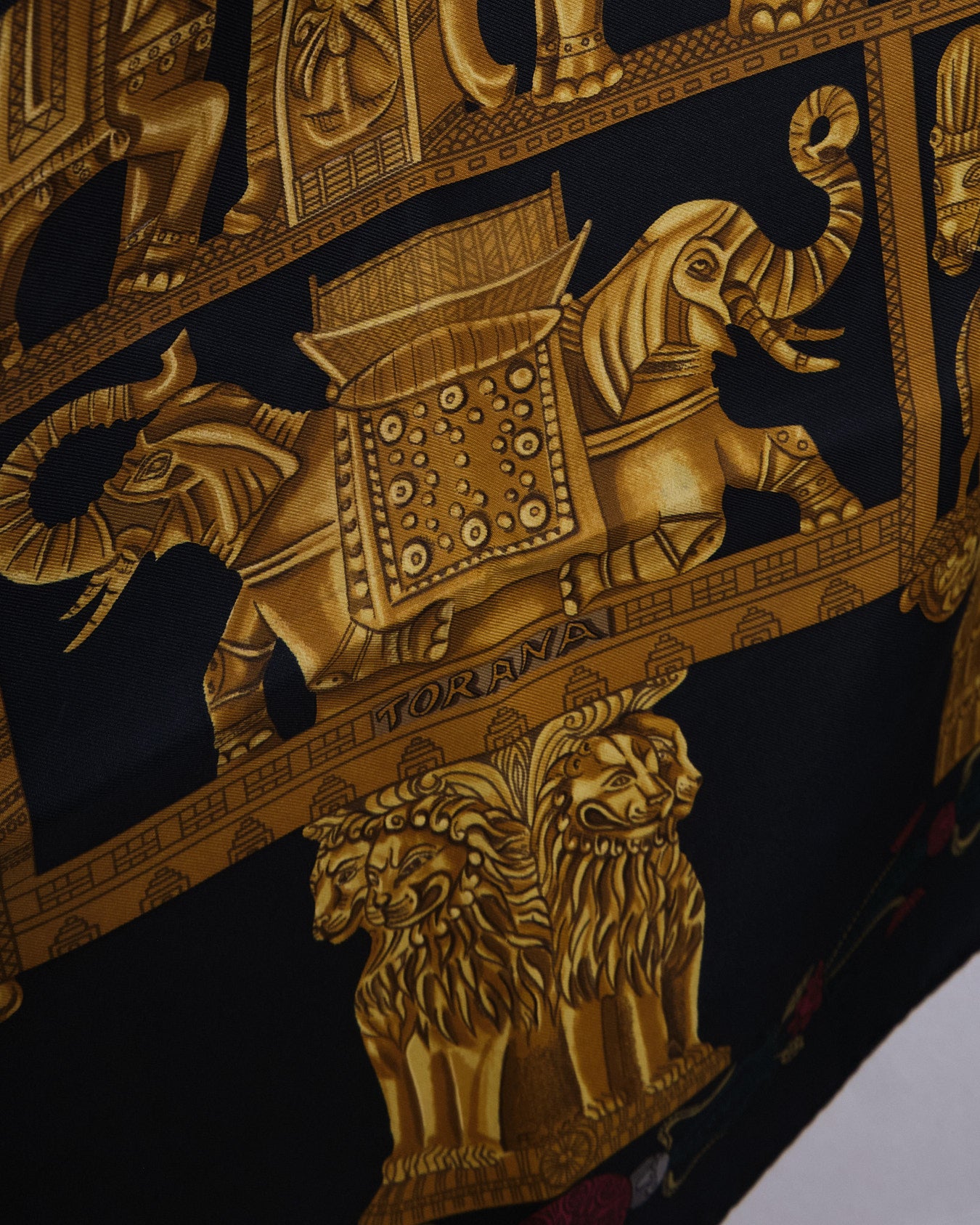 Vintage Hermès “Torana” silk scarf – édition Annie Faivre