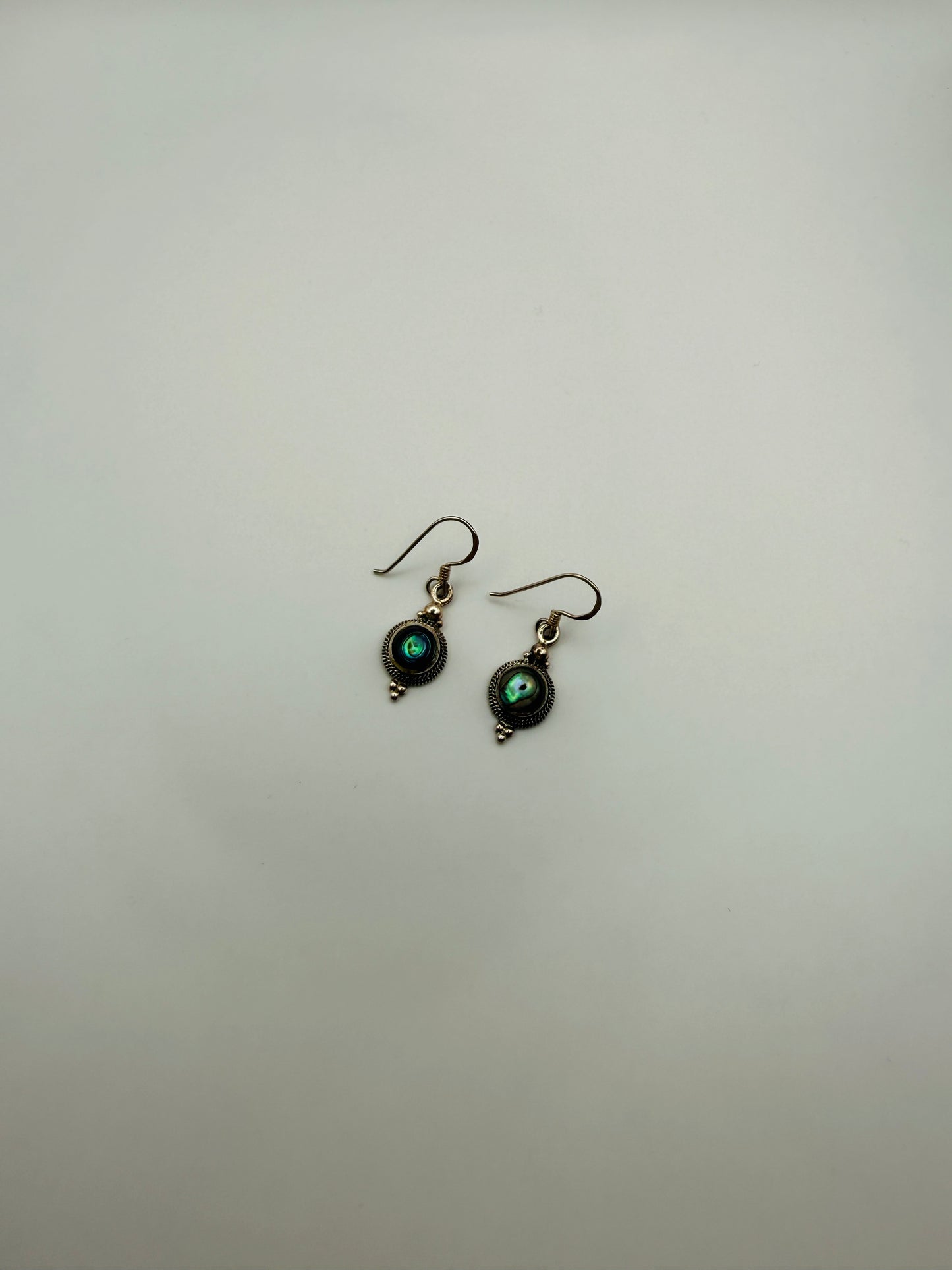 Boucles d’oreilles vintage en argent 925 & nacre