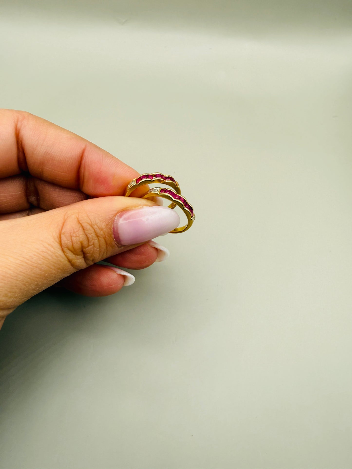 Duo de bagues vintage rubis & diamants en or 18 carats