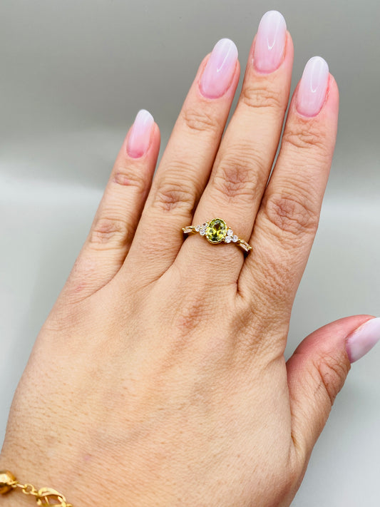 Bague fine pierre verte & strass