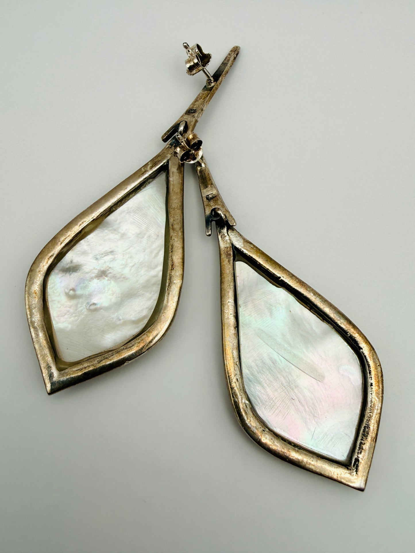 Boucles d’oreilles vintage en argent 925, nacre & marcassites