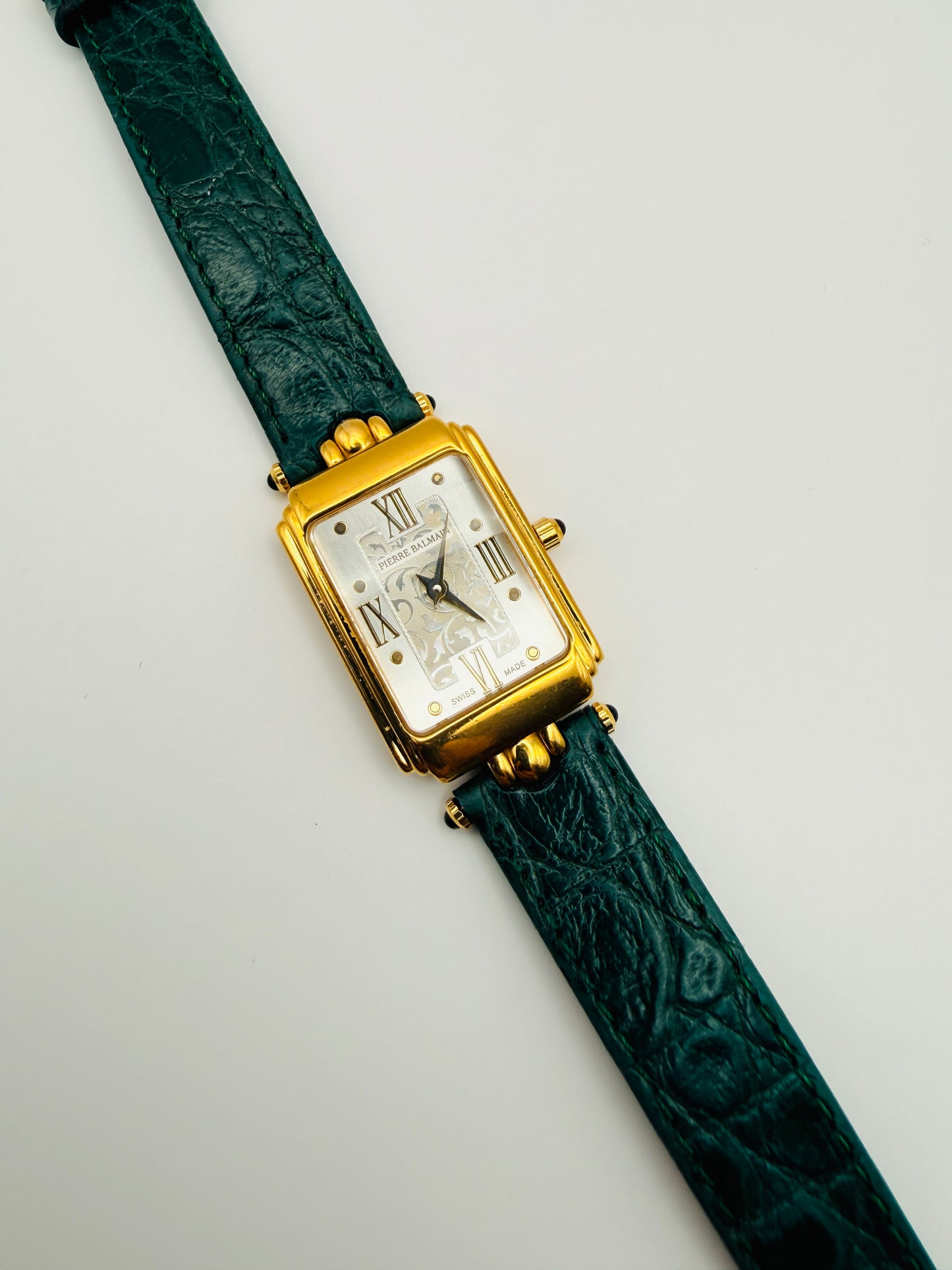 Montre vintage Pierre Balmain Swiss Made – cadran Art déco et bracelet façon crocodile vert