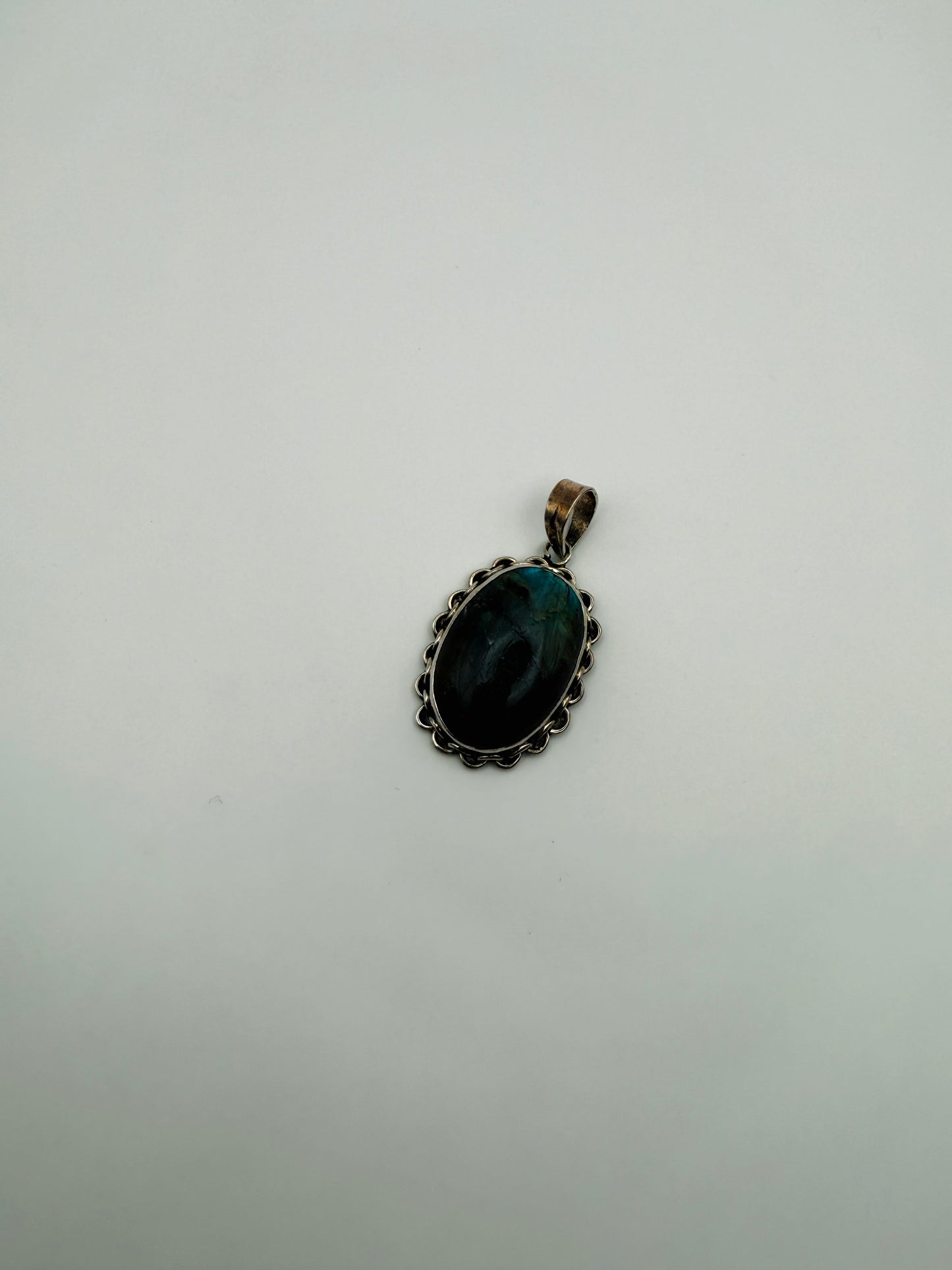 Pendentif vintage ovale argent 925