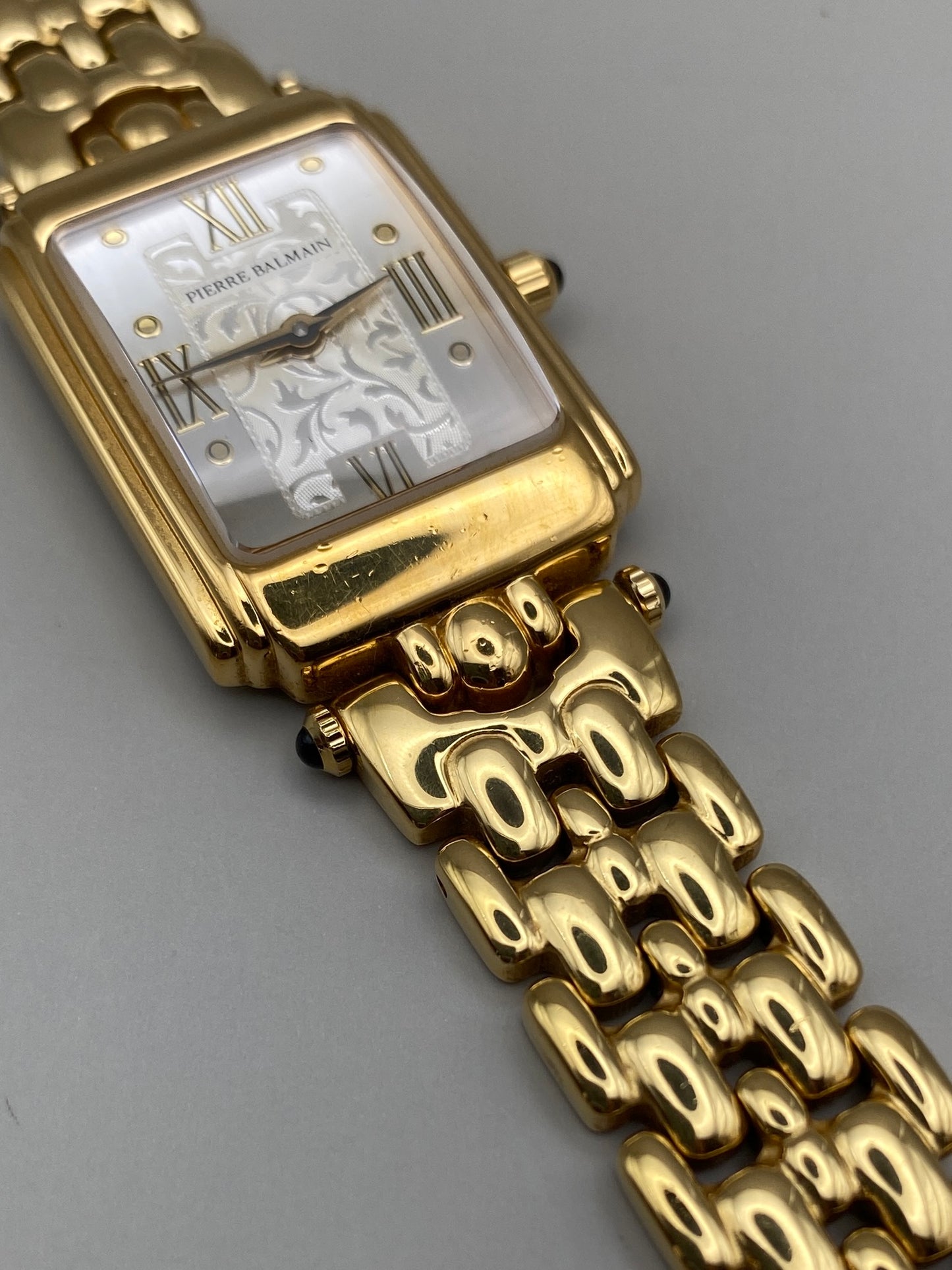 Montre Pierre Balmain – Swiss Made – 90s