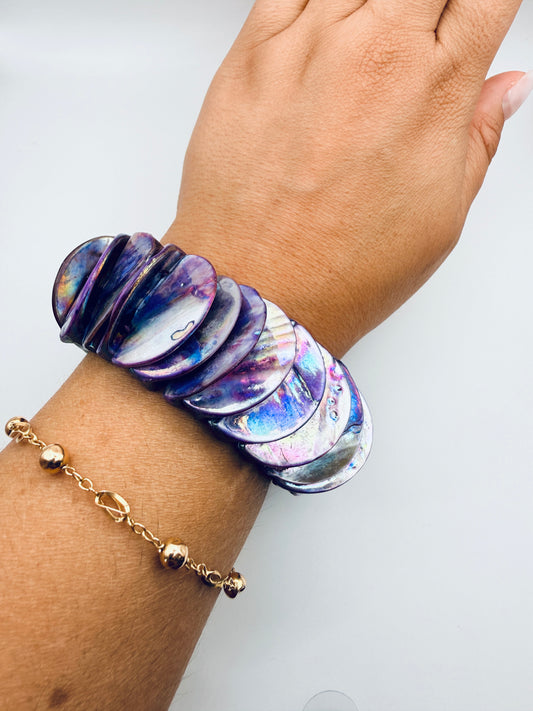 Bracelet vintage en nacre irisée