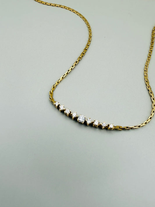 Collier vintage diamants en or 18 carats – ligne de lumière