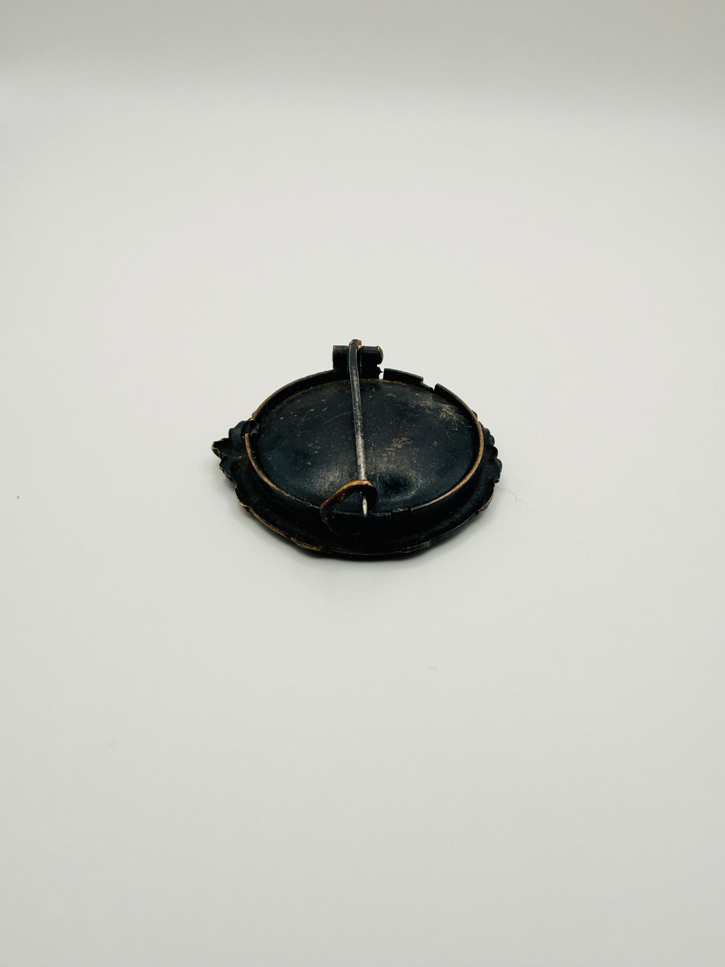 Broche médaillon photo ancienne vintage