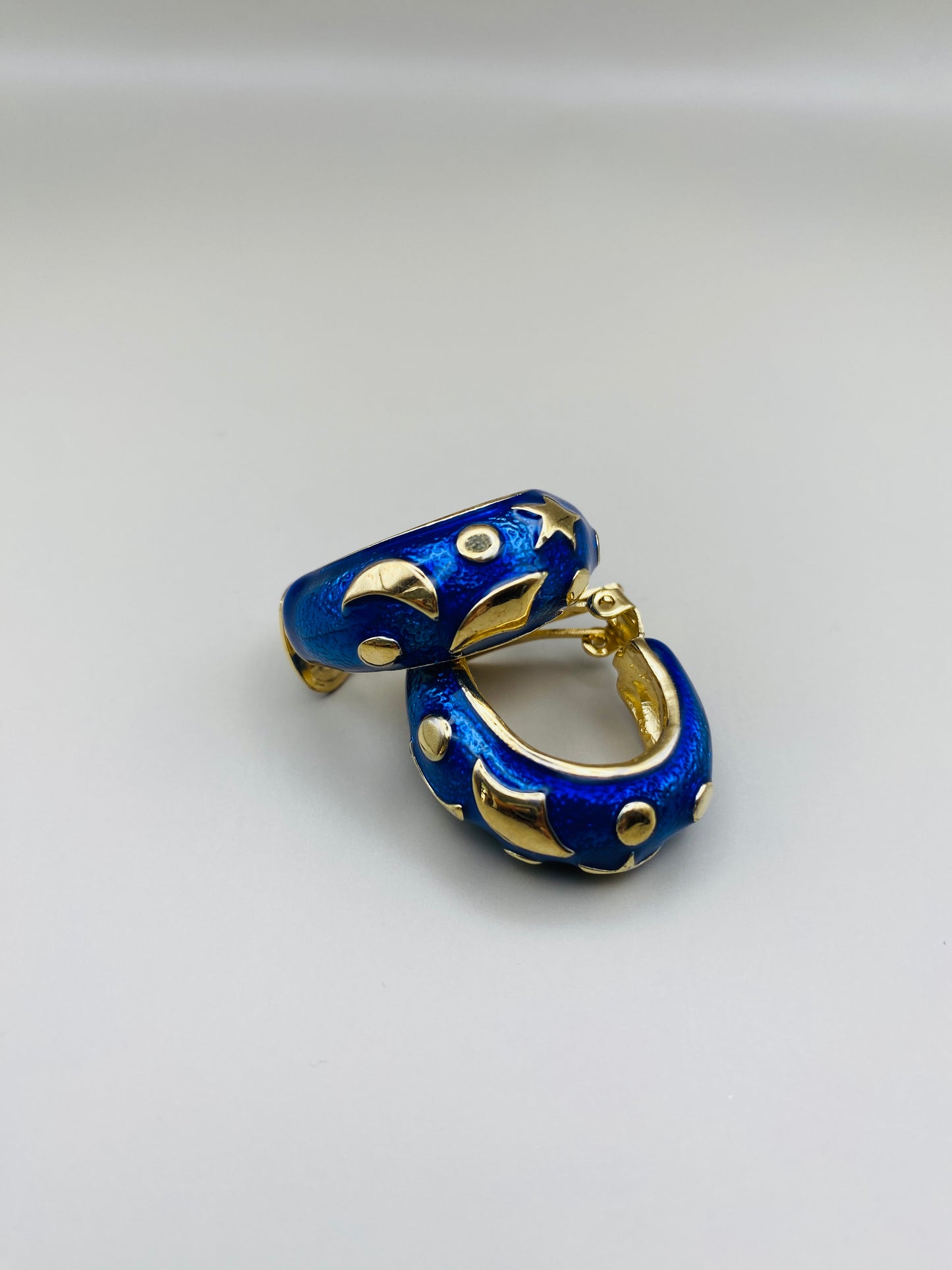 Clips Vintage dorés émaillés 90s