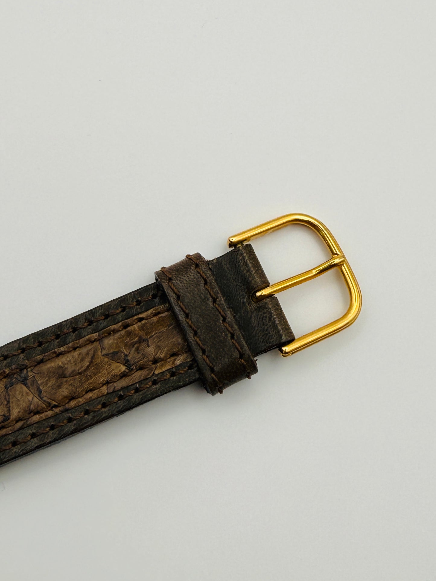 Montre vintage New Old Stock à quartz swiss made